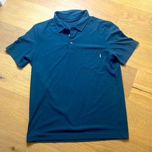 Mens Vuori shirt. Size medium.